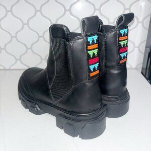 Farm Rio Black Chelsea Mono Size 6.5 Made In Brazil